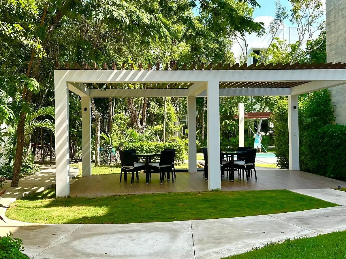 Cozy Stay In Tulum - Aldea Zama - 2 Pools, Gym & Palapa 0*,  Mexikó